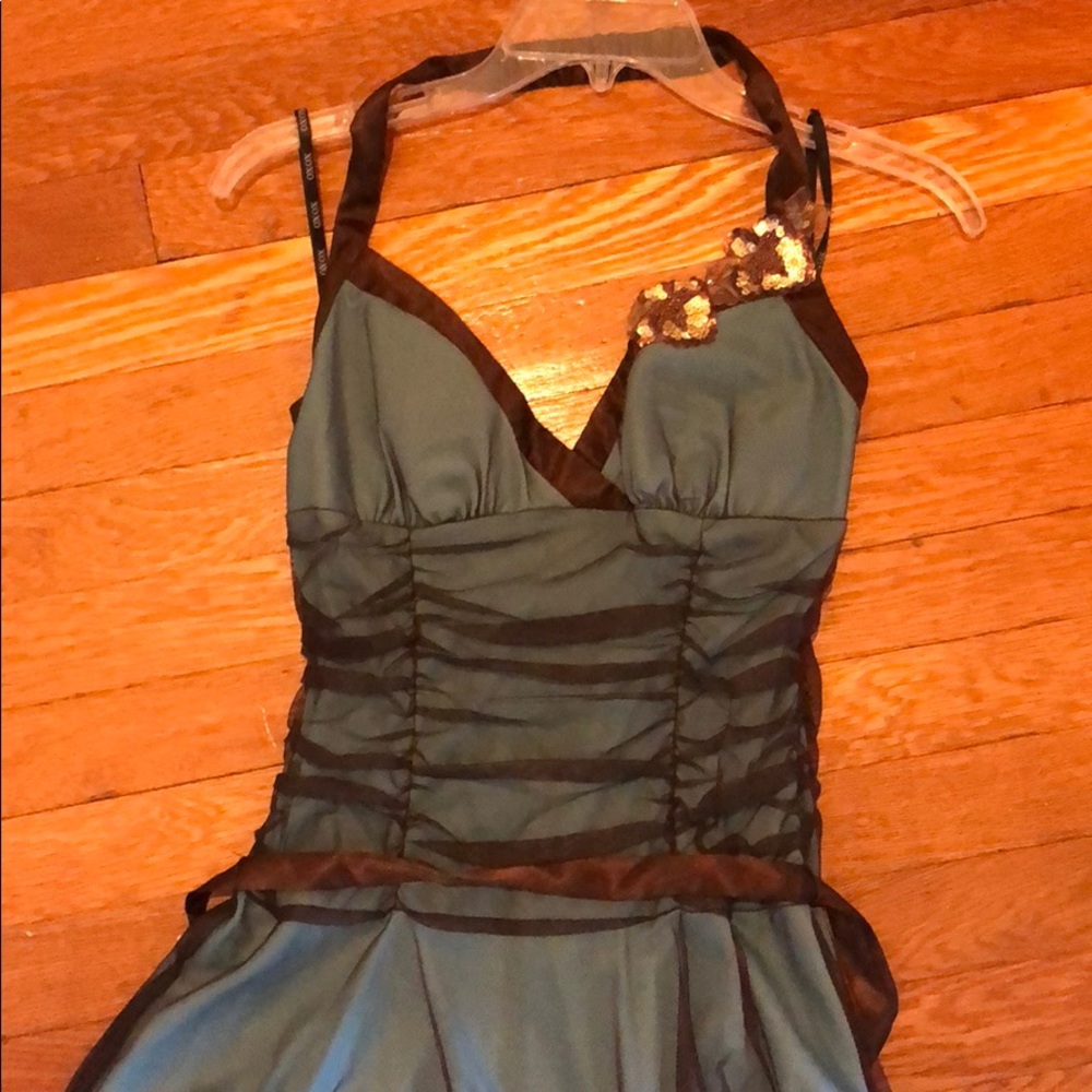 Short dress